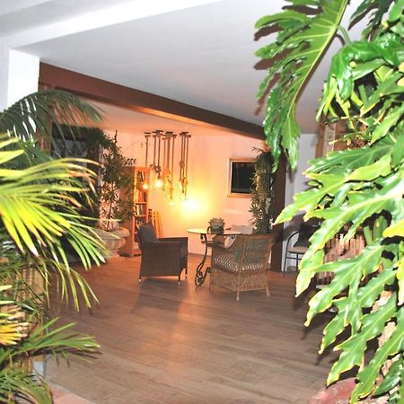 מספאלומס Lacy Golf Apartments (Adults Only) מראה חיצוני תמונה